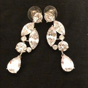 GORGEOUS Crystal Earrings